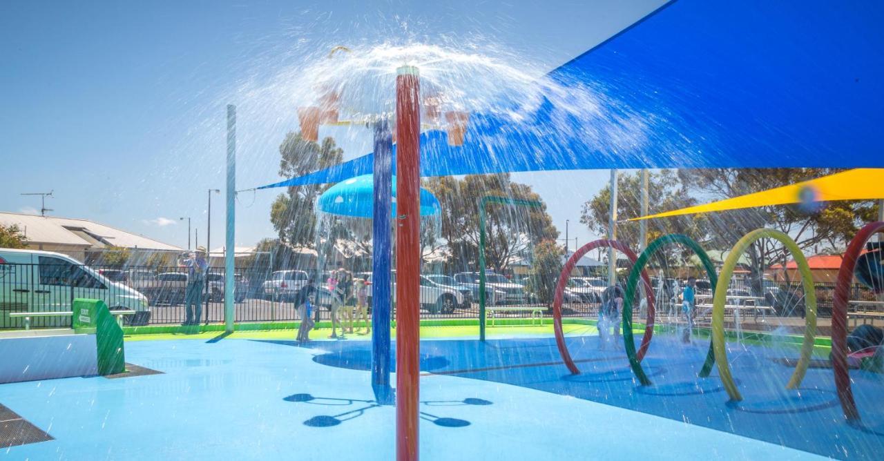 Beachside Holiday Park Норманвил Екстериор снимка